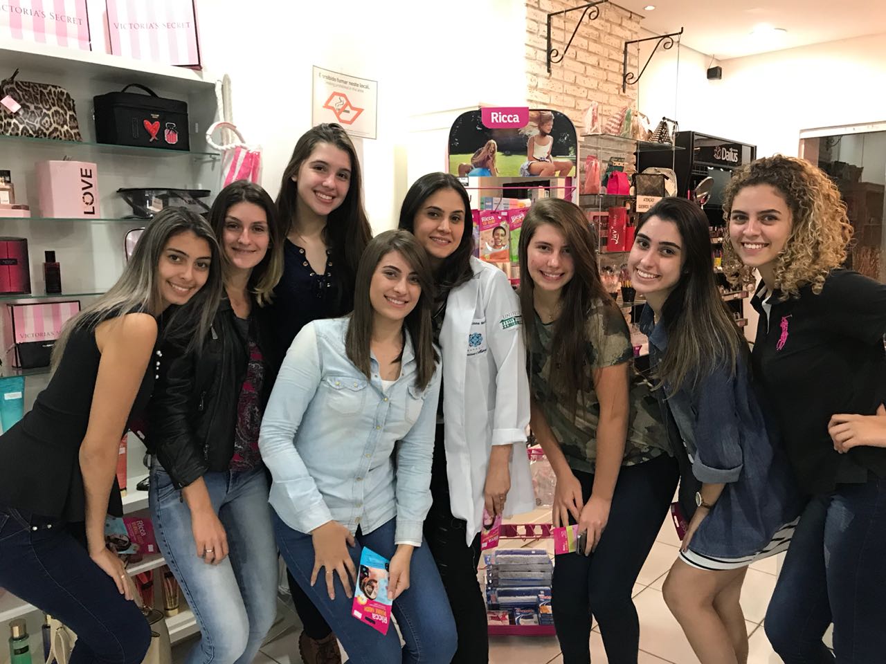 Candidatas a Miss Itararé (SP) Be Emotion 2018 realizam workshop de beleza