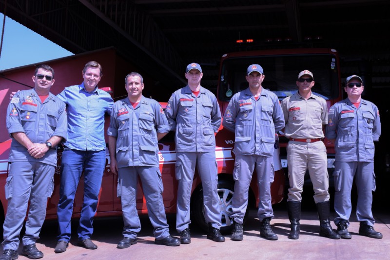 Em 10 anos, Heliton do Valle foi único prefeito a adquirir nova viatura aos bombeiros de Itararé (SP)
