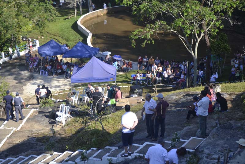 Prefeitura de Itararé realizou missa em louvor à Nossa Senhora de Lourdes