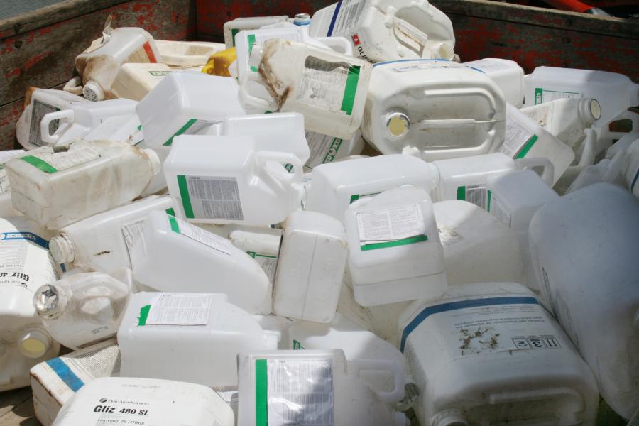 Secretaria de Agricultura promove coleta seletiva de embalagens de agrotóxicos
