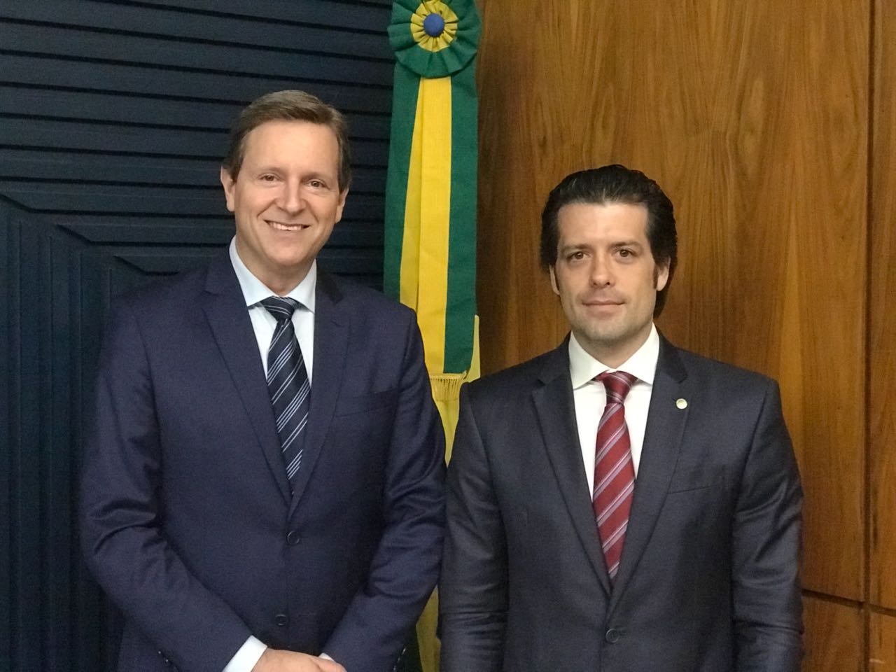 Heliton do Valle anuncia conquista de R$ 1,5 milhão para iniciar pavimentação da rua São Pedro em Itararé (SP)
