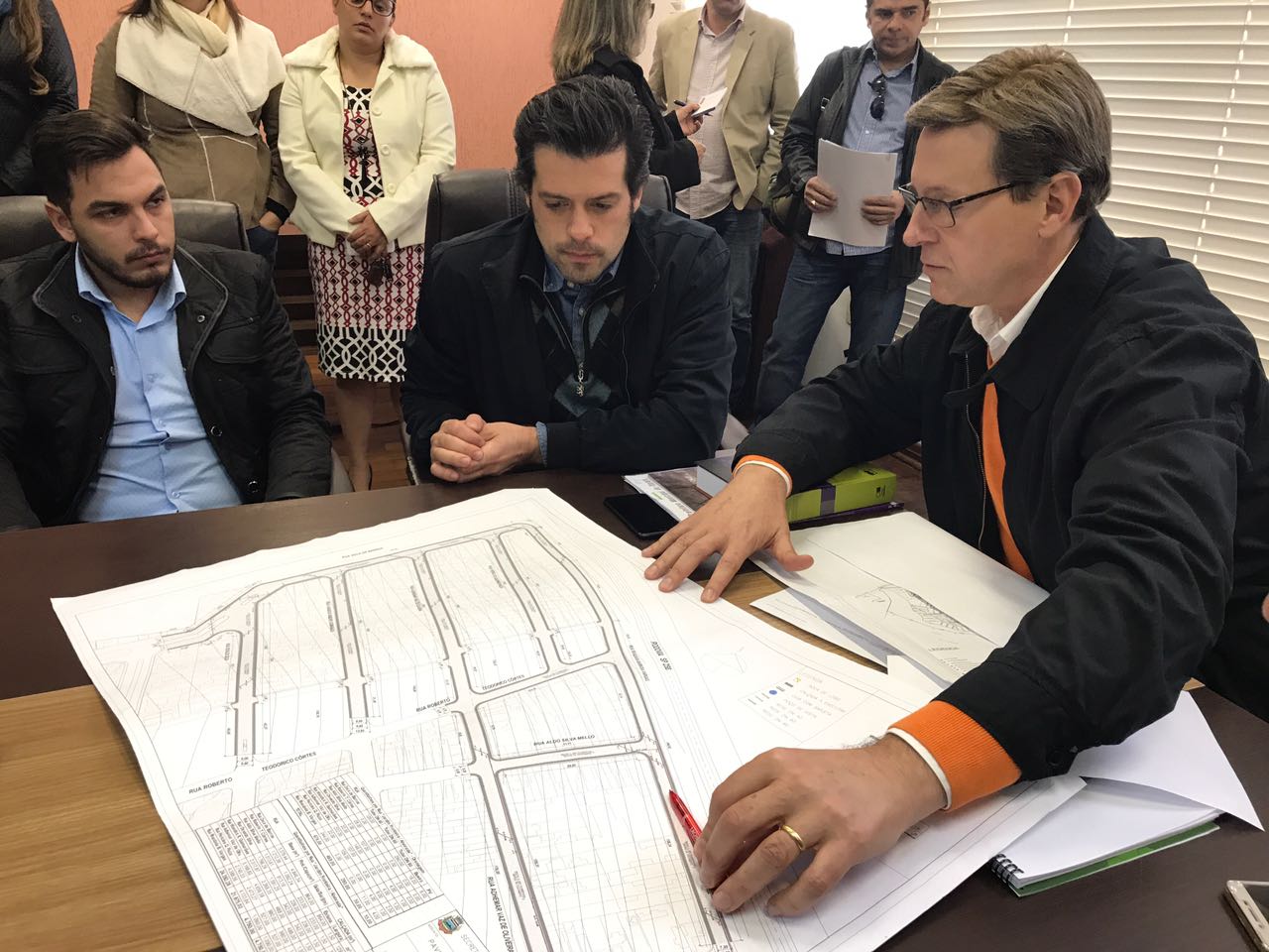 Heliton do Valle recebe visita de Guilherme Mussi em Itararé (SP)