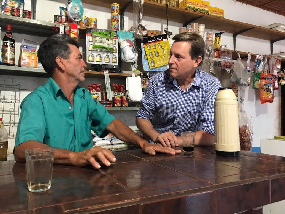 Durante o dia de folga, prefeito de Itararé (SP) visita zona rural do município