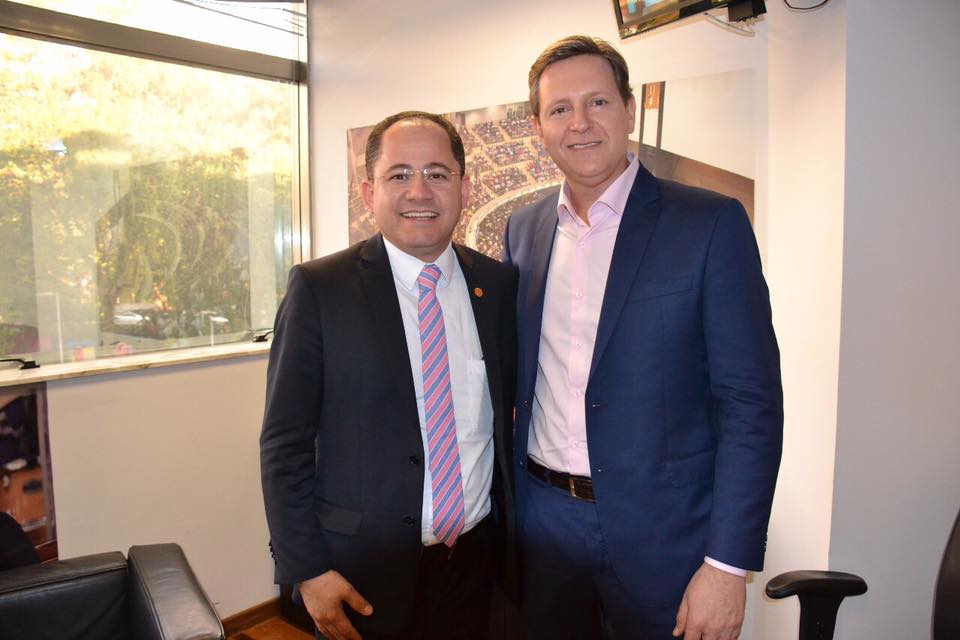 Em São Paulo, prefeito de Itararé (SP) se reúne com vice-líder do governo