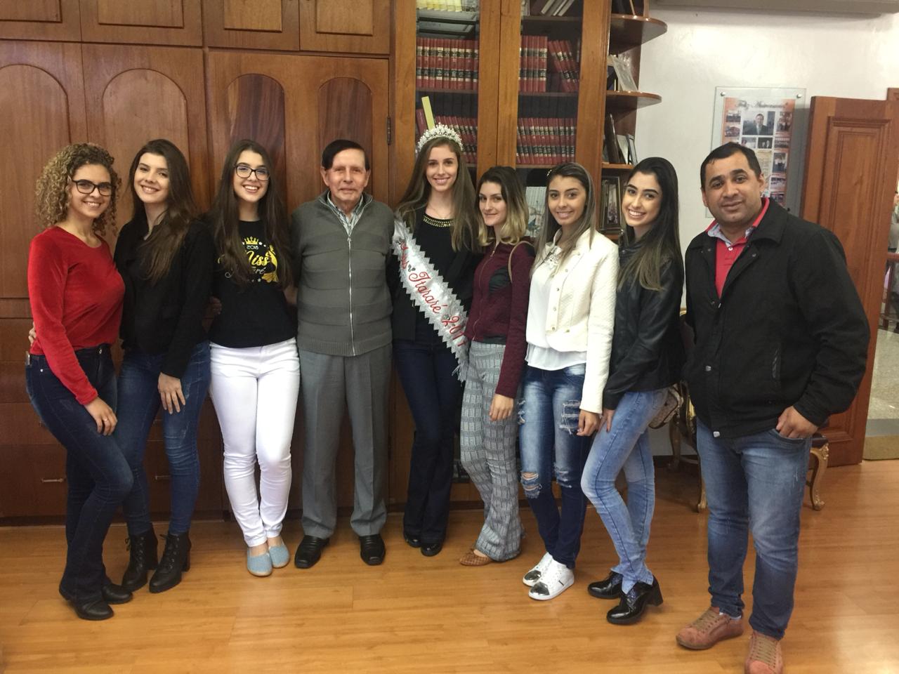 Miss Itararé (SP) Be Emotion: Candidatas à coroa cumprem vasta agenda