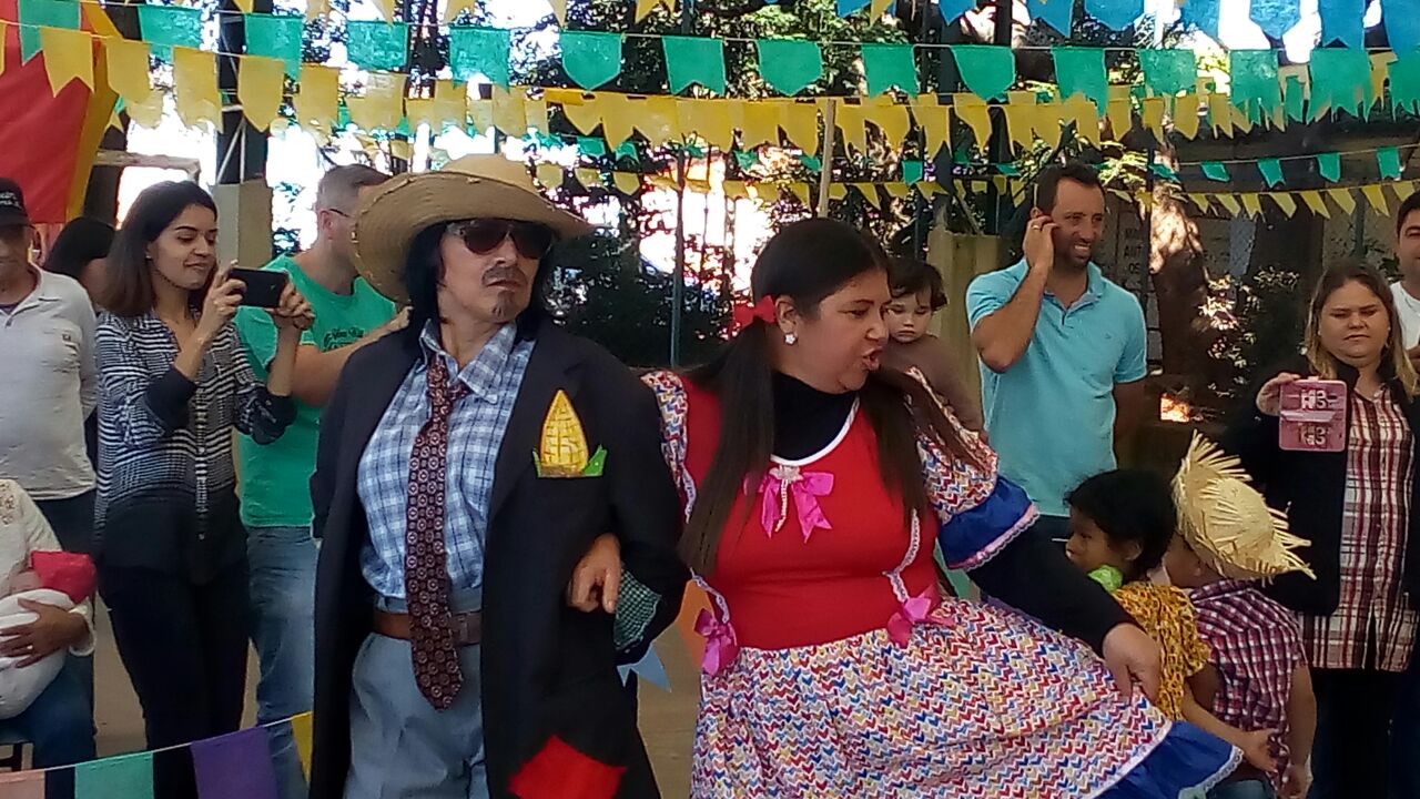 EM Prof Ione realiza Festa Junina ‘Arraiá Cores do Brasil’ em Itararé (SP)