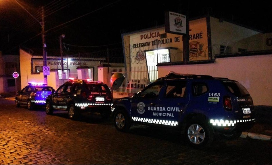 GCM de Itararé (SP) prende em flagrante quatro rapazes por furto