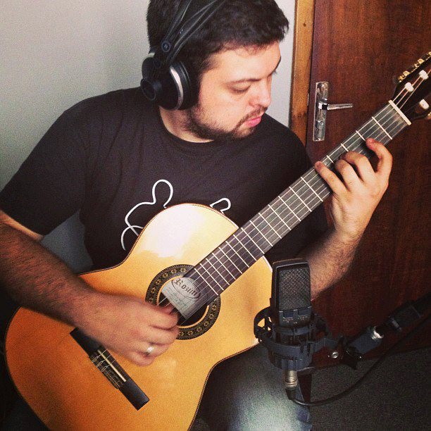 Oficina intermediária de violão tem inscrições abertas na Coordenadoria de Cultura