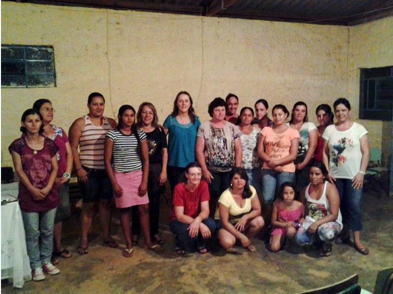 Prefeita conhece a diretoria da Associação de Mulheres Empreendedoras da Agricultura Familiar