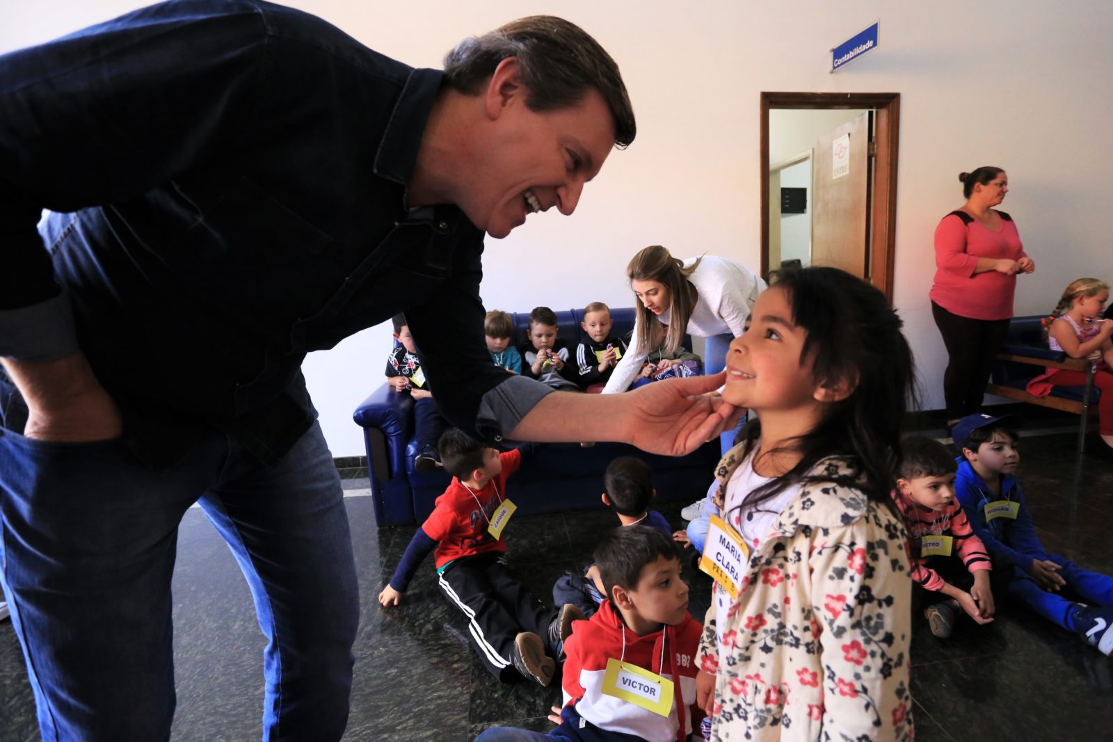 Em Itararé (SP), alunos da Rede Municipal de Ensino visitam Prefeitura
