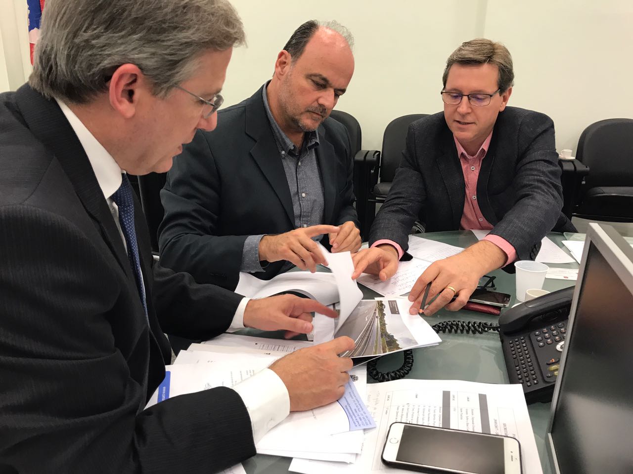 Prefeitura de Itararé (SP) apresenta demandas do município a Ricardo Madalena