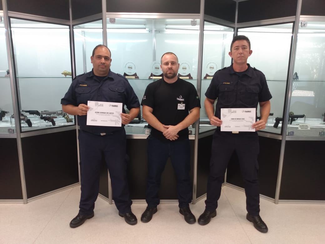 GCMs de Itararé (SP) participam de capacitação da Taurus no Rio Grande do Sul