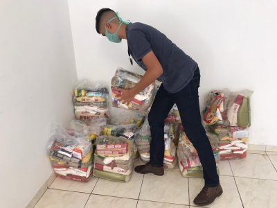 Coronavírus: Após entregar mais de 880 cestas básicas, Prefeitura de Itararé (SP) suspende distribuição até chegada de novos alimentos Coronavírus: Após entregar mais de 880 cestas básicas, Prefeitura de Itararé (SP) suspende distribuição até chegada de novos alimentos