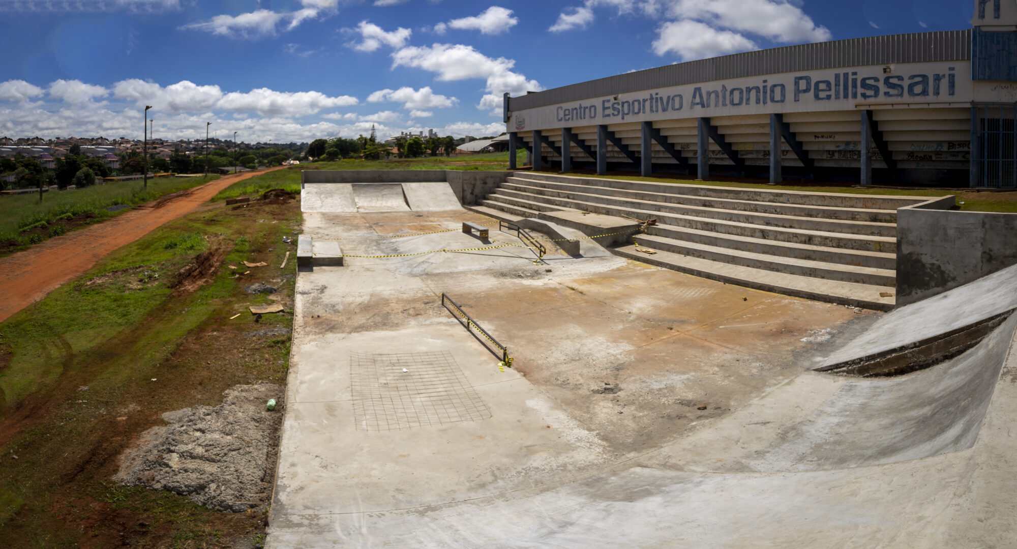 A benfeitoria, que contemplará todos os 468 metros quadrados da pista A benfeitoria, que contemplará todos os 468 metros quadrados da pista