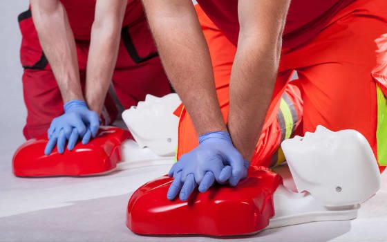 Em parceria com o Corpo de Bombeiros, Educação de Itararé (SP) promove capacitação sobre primeiros socorros
