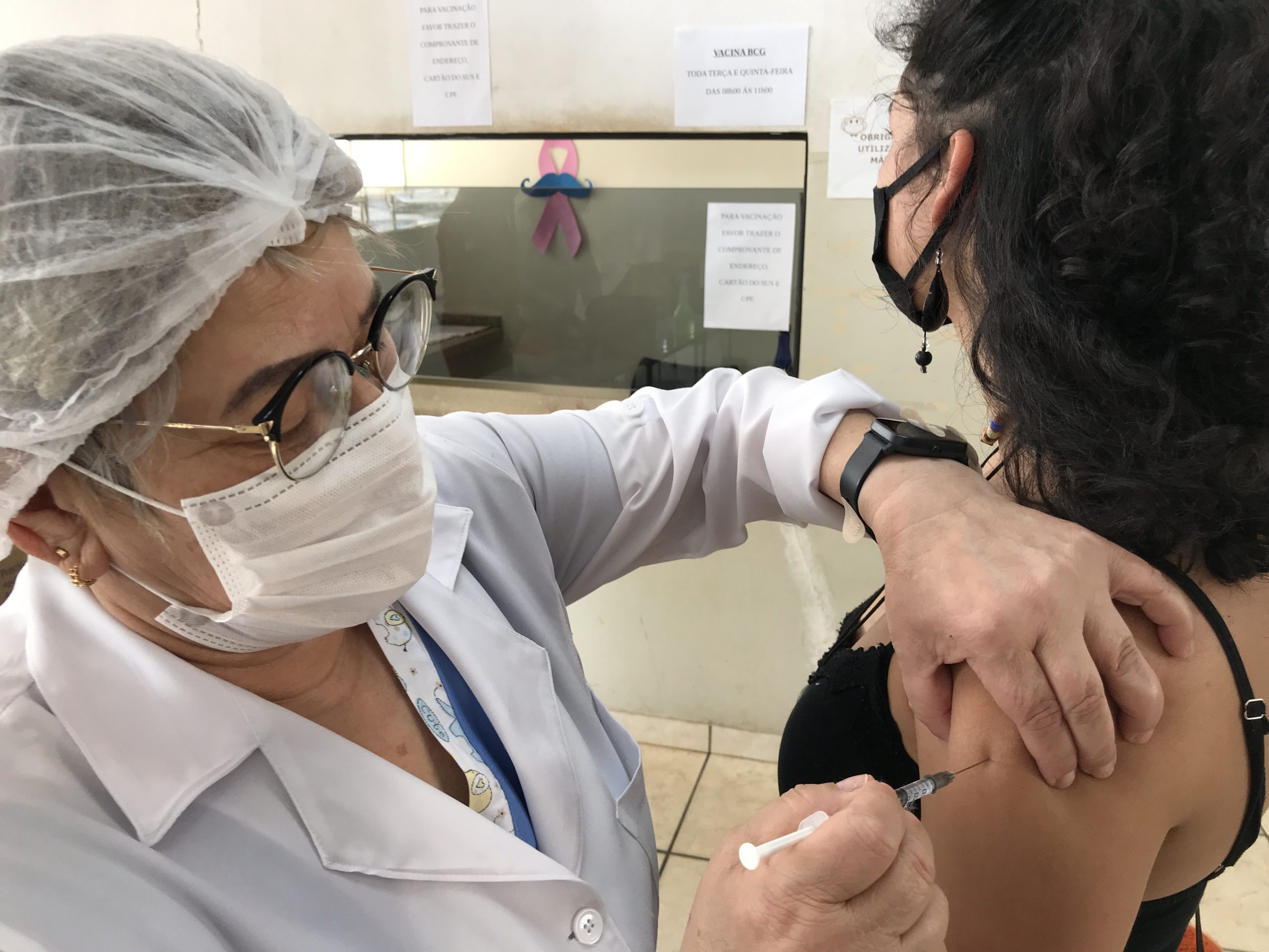 Profissionais da Educação de Itararé (SP) recebem segunda dose da Pfizer neste domingo (05)