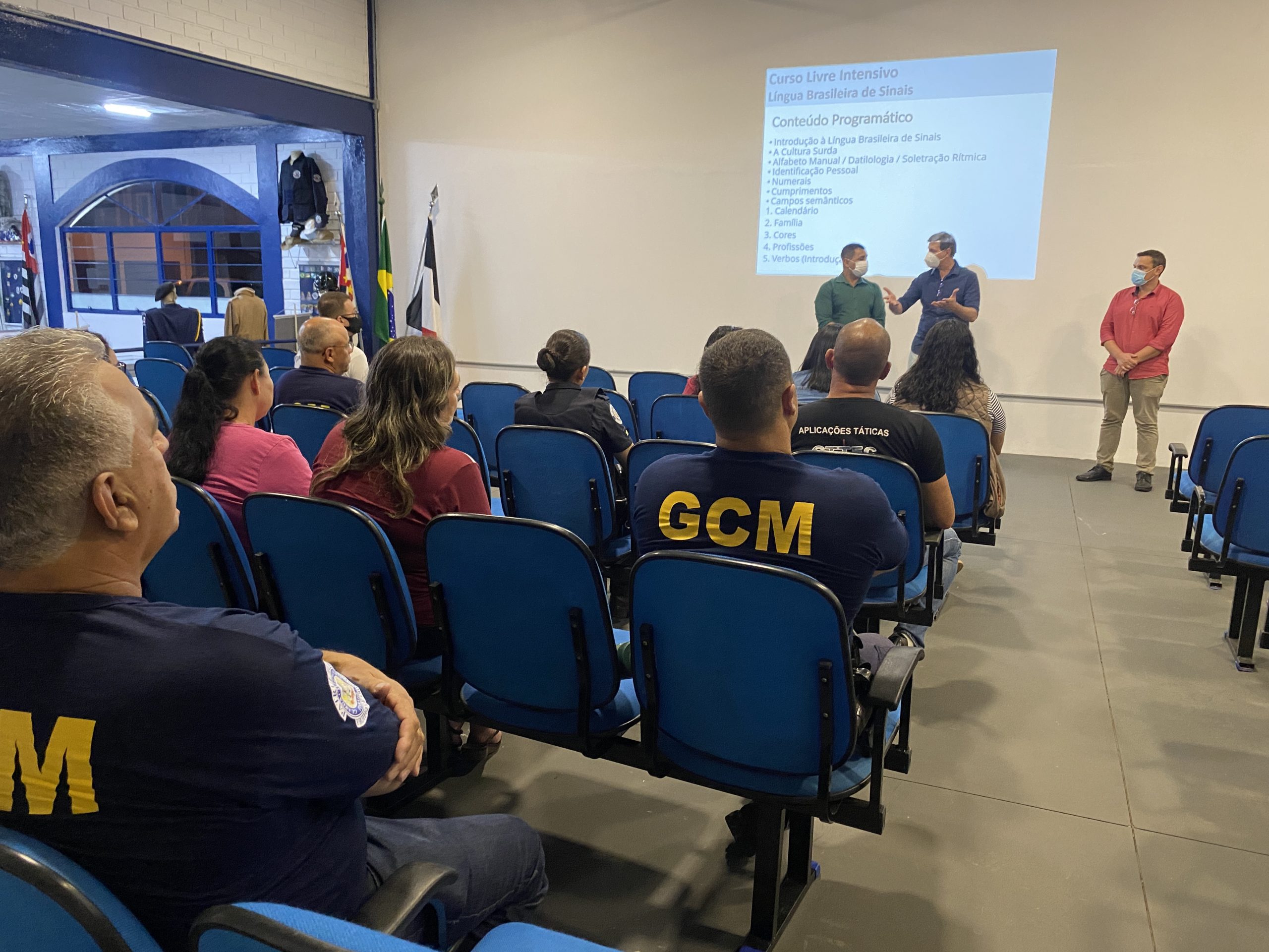 GCM de Itararé (SP) realiza curso de Língua Brasileira de Sinais