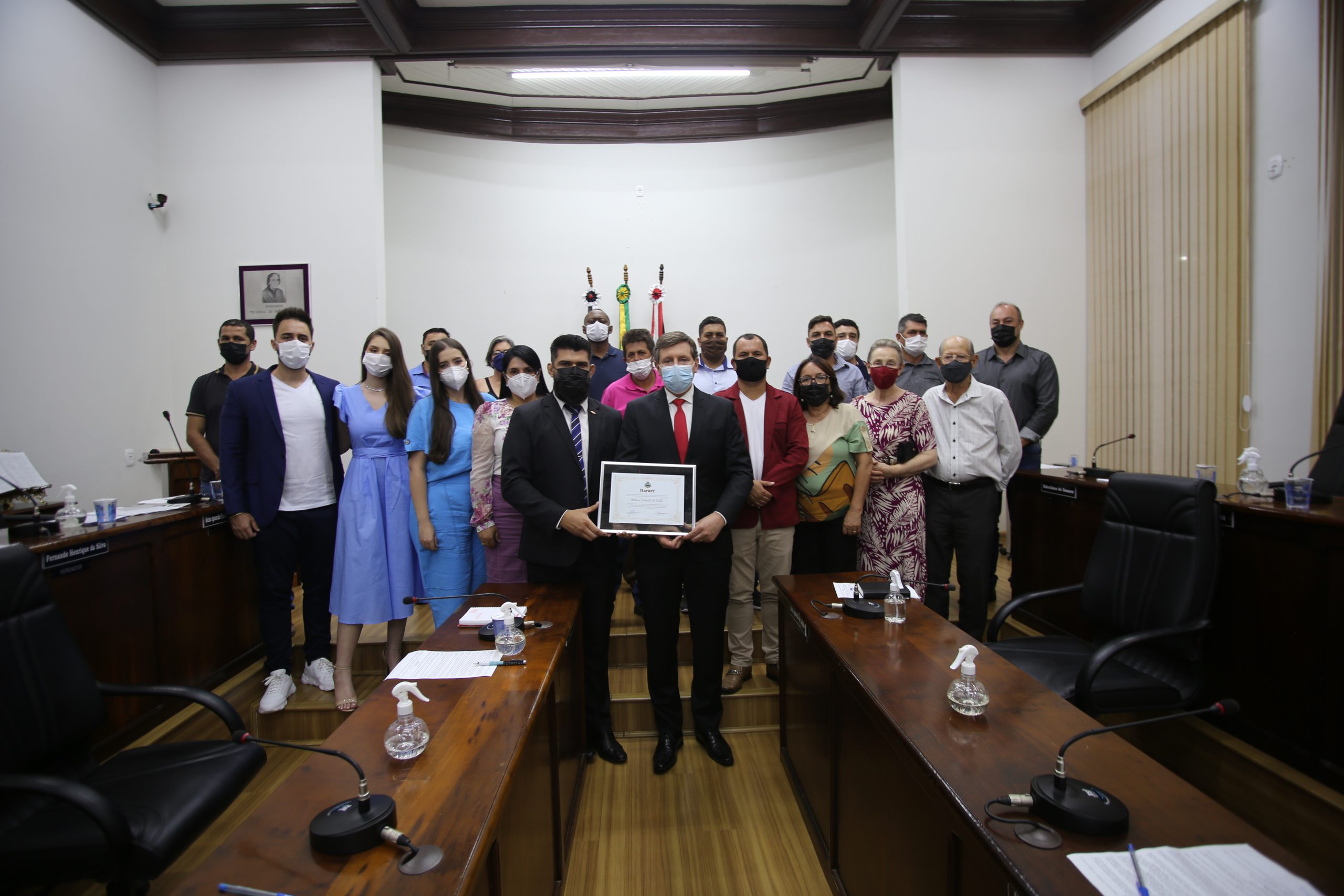 Prefeito de Itararé (SP) recebe moção de congratulação da Câmara Municipal