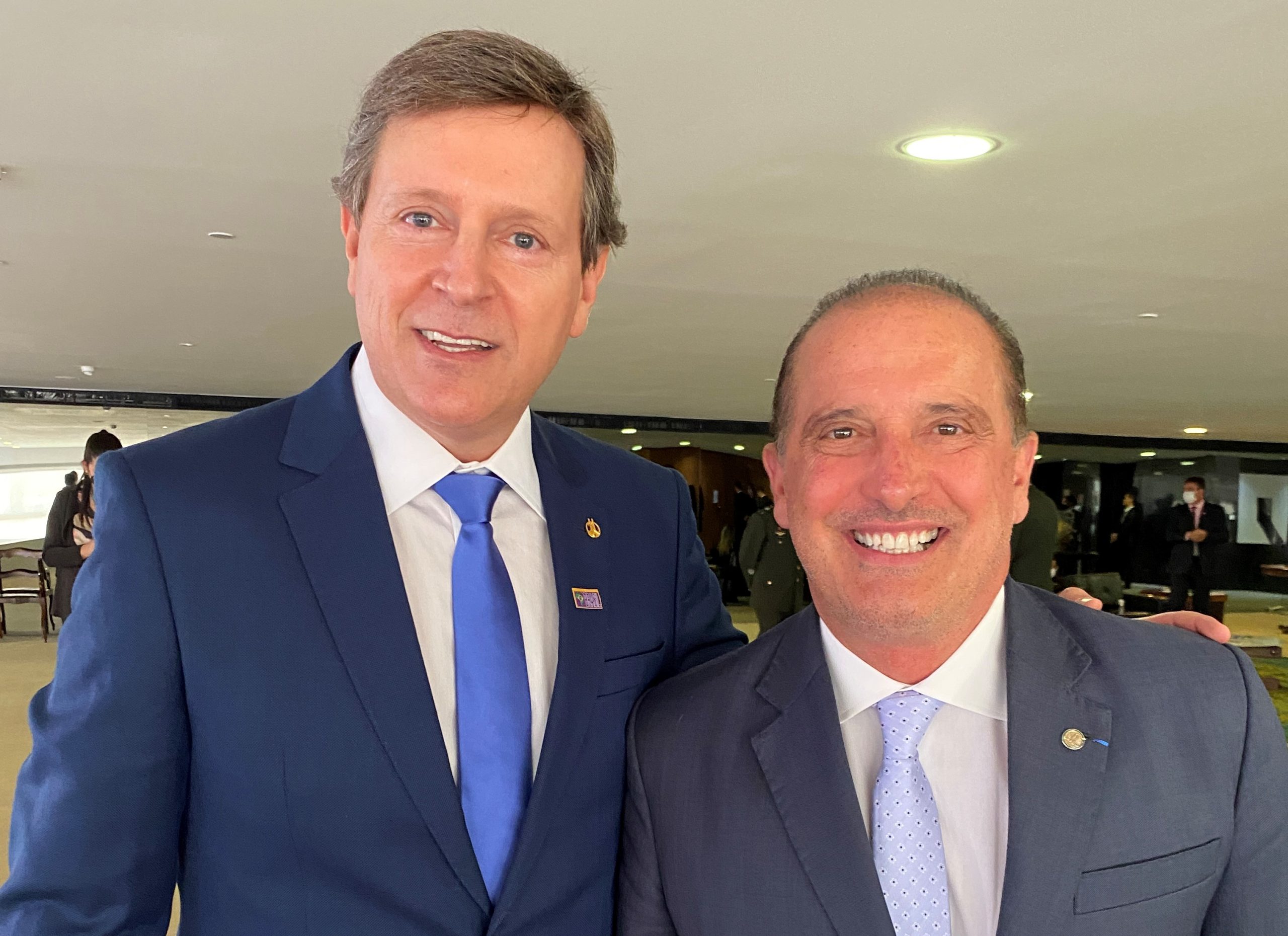 Em Brasília (DF), prefeito de Itararé (SP) despacha com ministro da Casa Civil do Brasil, Onyx Lorenzoni