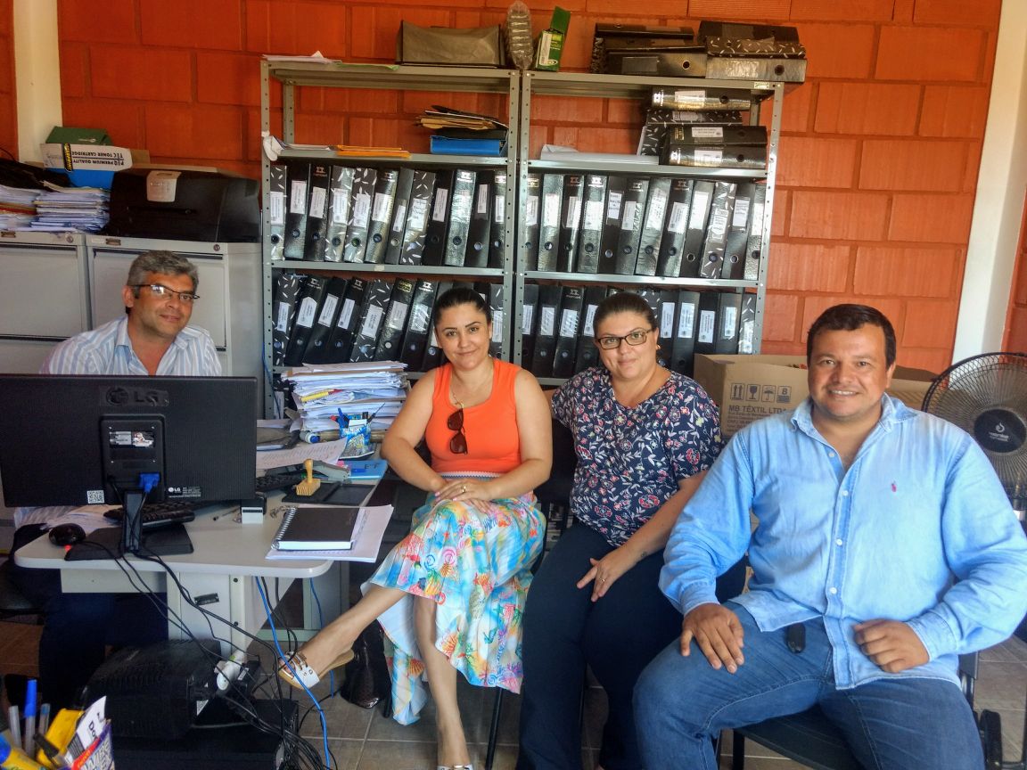 Educação de Itararé (SP) participa de reunião em Bom Sucesso de Itararé (SP)