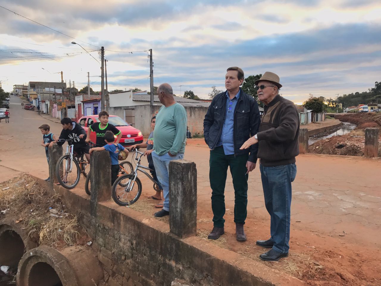 Prefeito de Itararé visita Jardim Alvorada