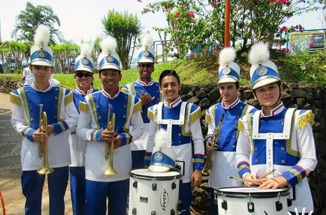 Nesta quarta-feira (20) tem dança e música na Feira da Lua em Itararé (SP)