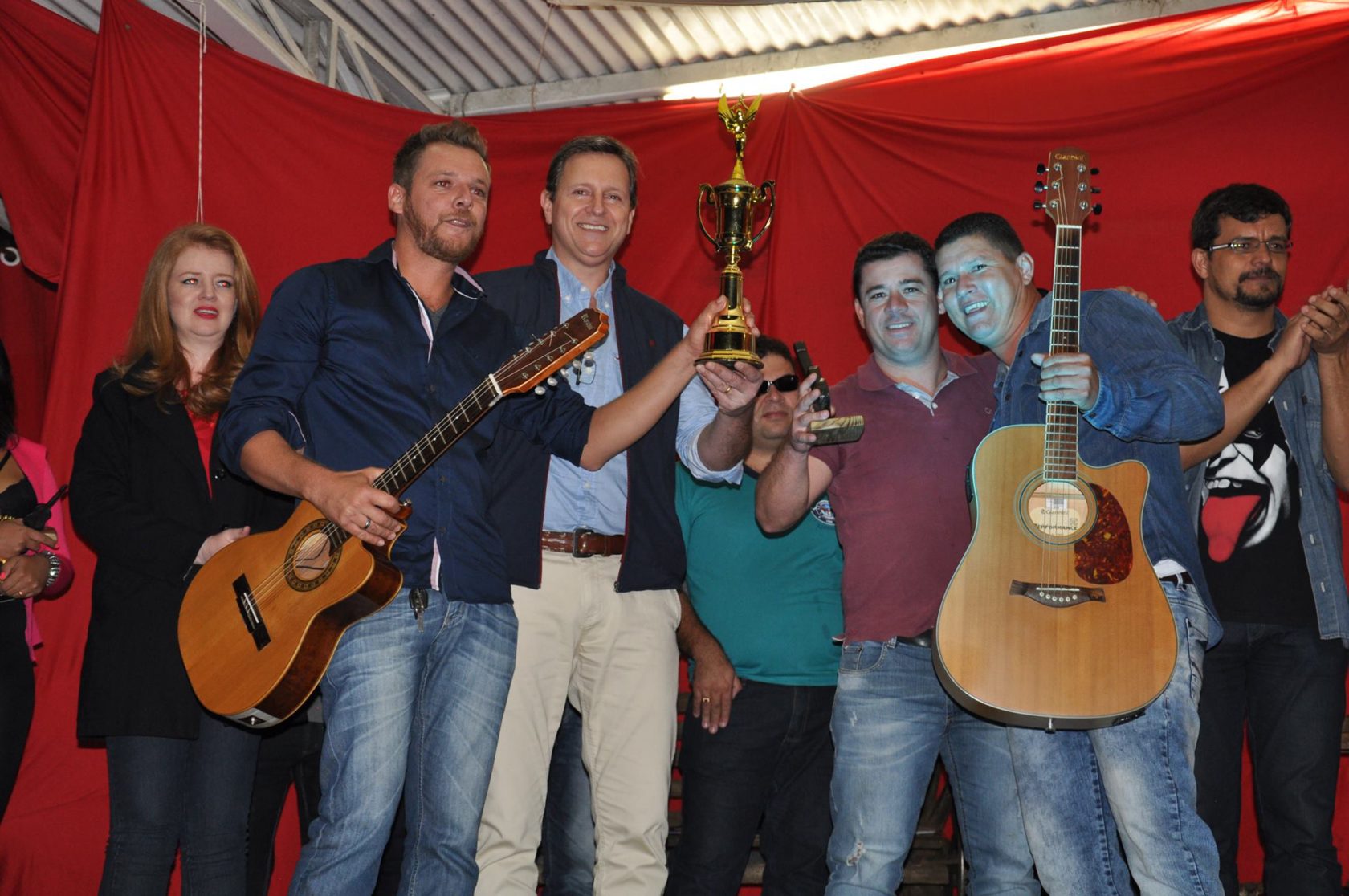 Festival de Música Sertaneja de Itararé (SP) acontece na próxima quarta-feira (02)