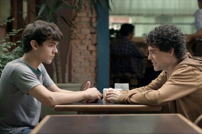 Sexta-feira (13) tem ‘Hoje eu quero voltar sozinho’ no Cinema Gratuito em Itararé (SP)