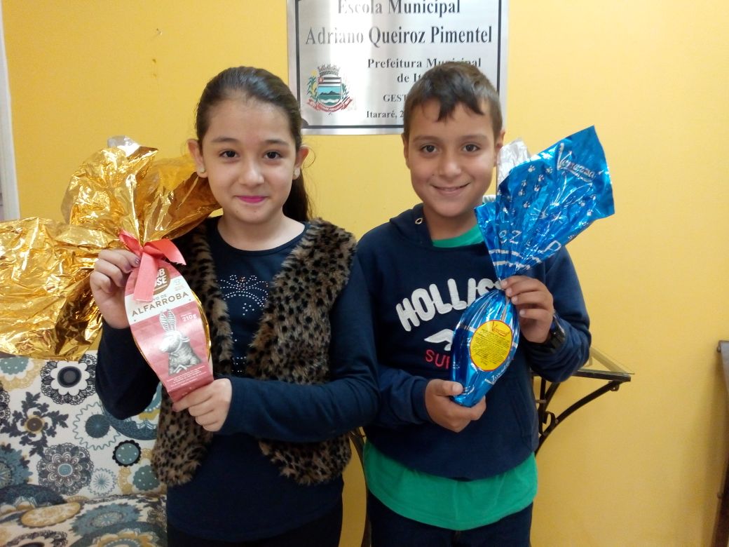 Em comemoração à Páscoa, Prefeitura de Itararé (SP) entrega ovos especiais para crianças com restrições alimentares