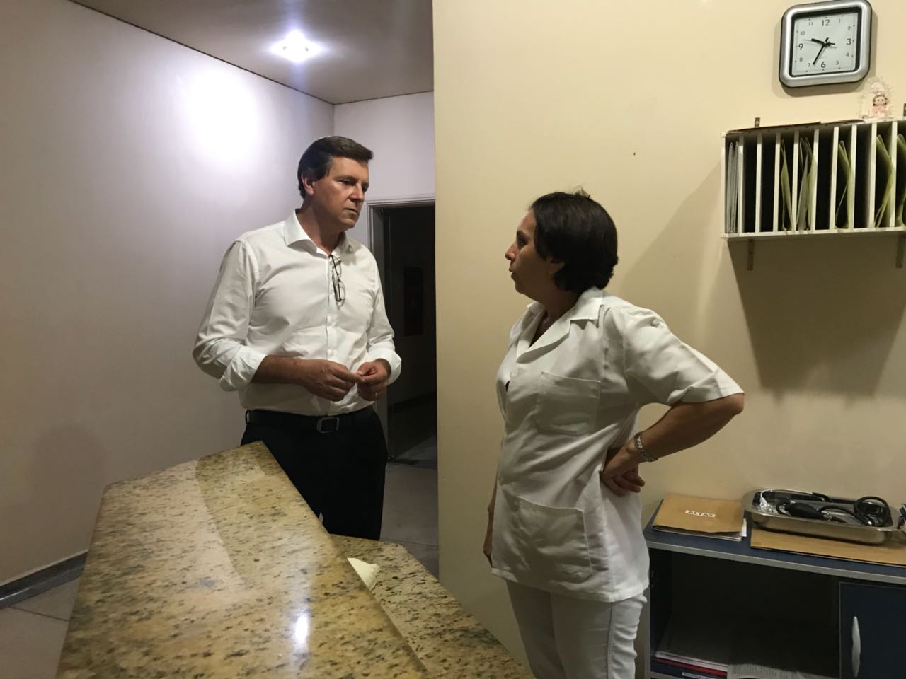 Prefeito de Itararé (SP) faz visita surpresa a Santa Casa