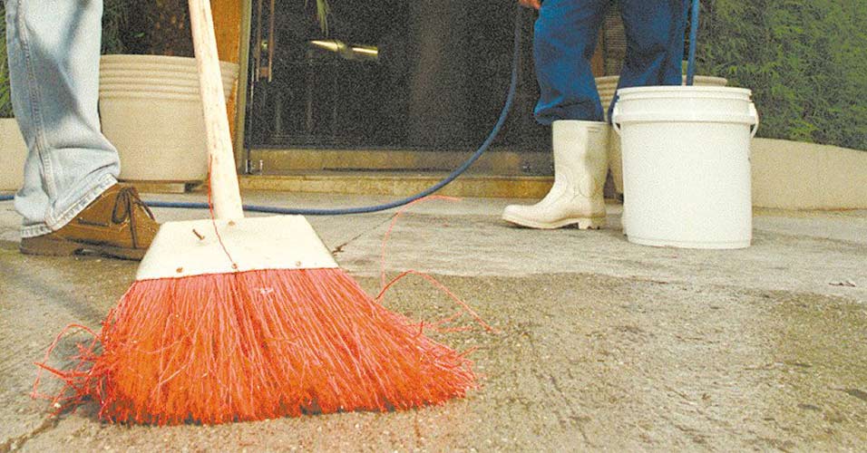 Prefeitura irá multar quem desperdiçar água