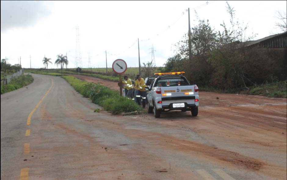 Comunicado DEMUTRAN: Av. Maestro Dudu Gaya ainda não está liberada nos dois sentidos