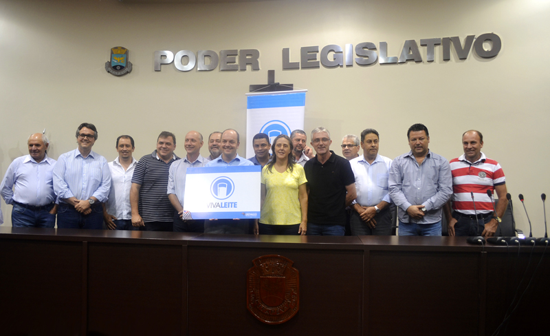 Itararé renova convênio com o projeto ‘Viva Leite’
