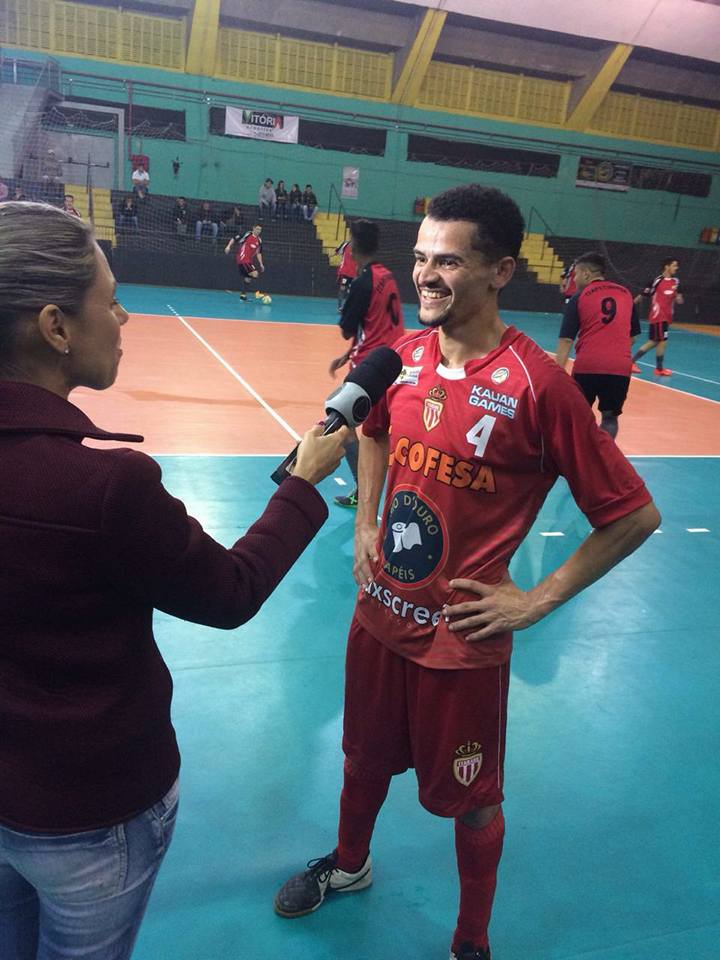 Pela primeira vez, Itararé (SP) vai à final da Copa Record de Futsal