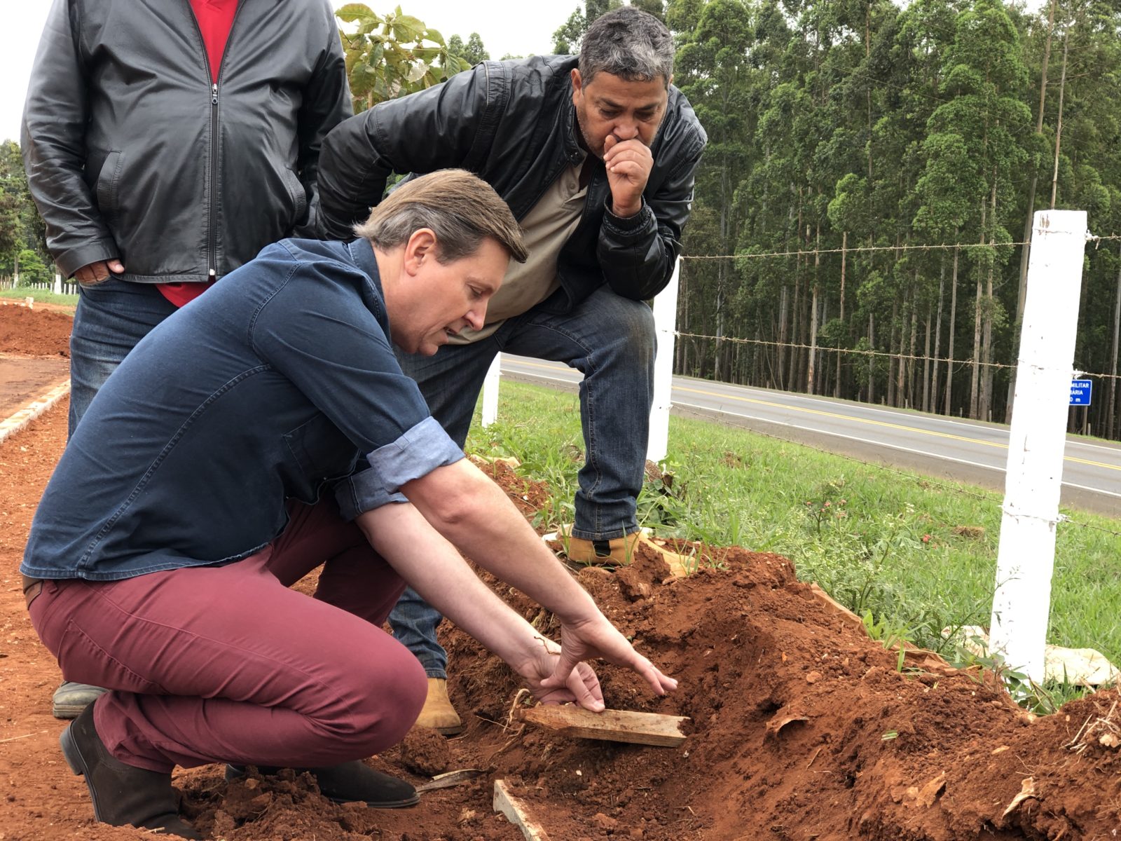 Prefeitura de Itararé (SP) vistoria obras do município
