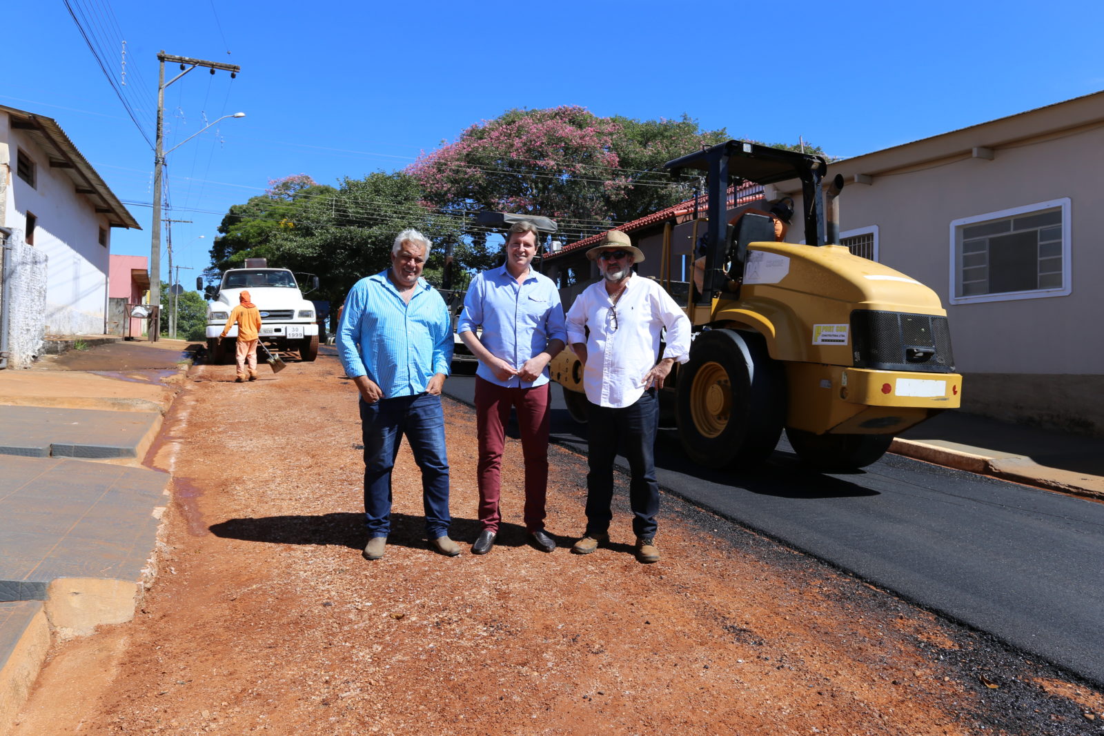 Prefeitura de Itararé (SP) pavimenta quatro ruas no bairro do Cerrado