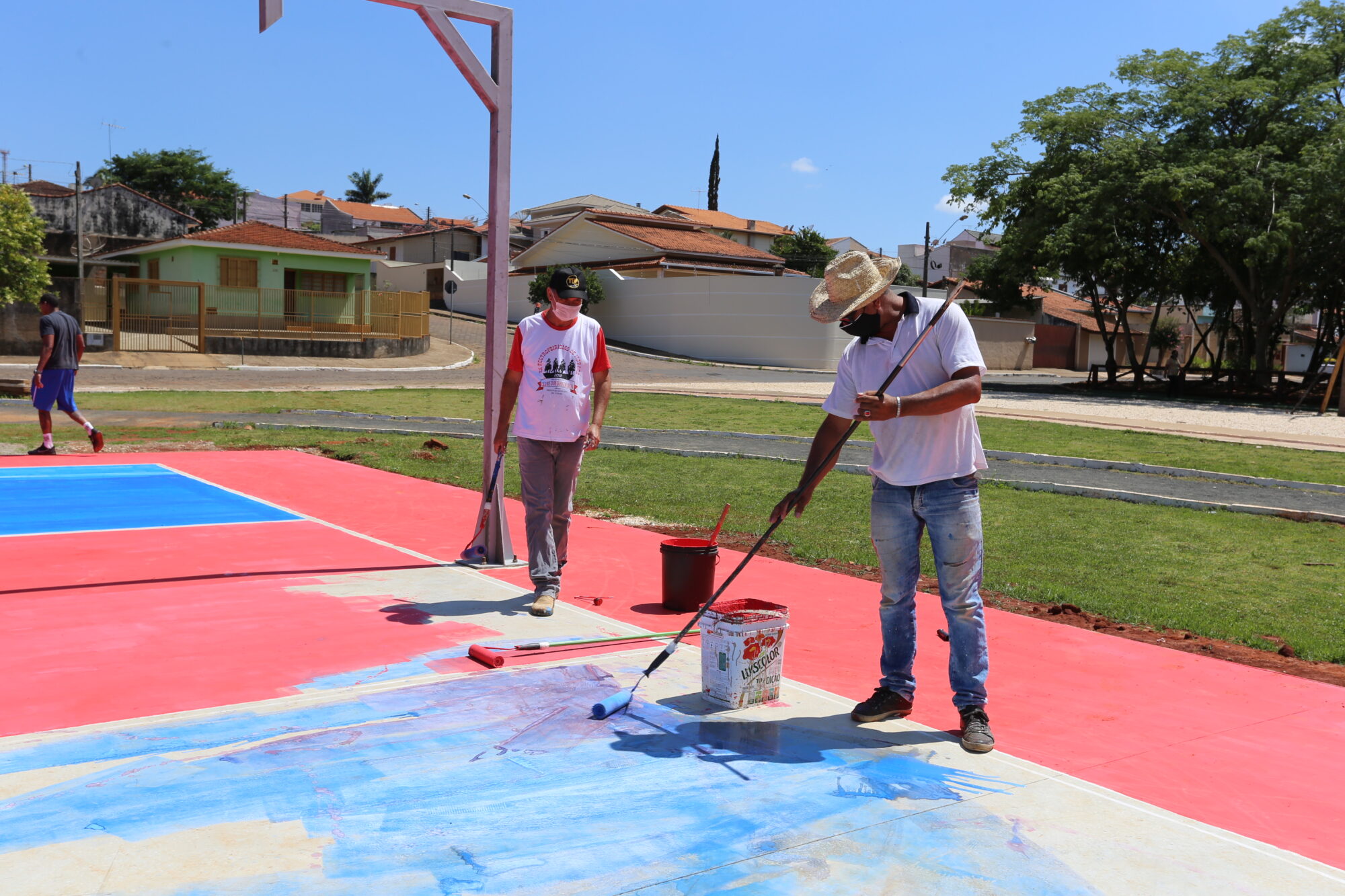 Prefeitura de Itararé (SP) constrói nova quadra de Basquete