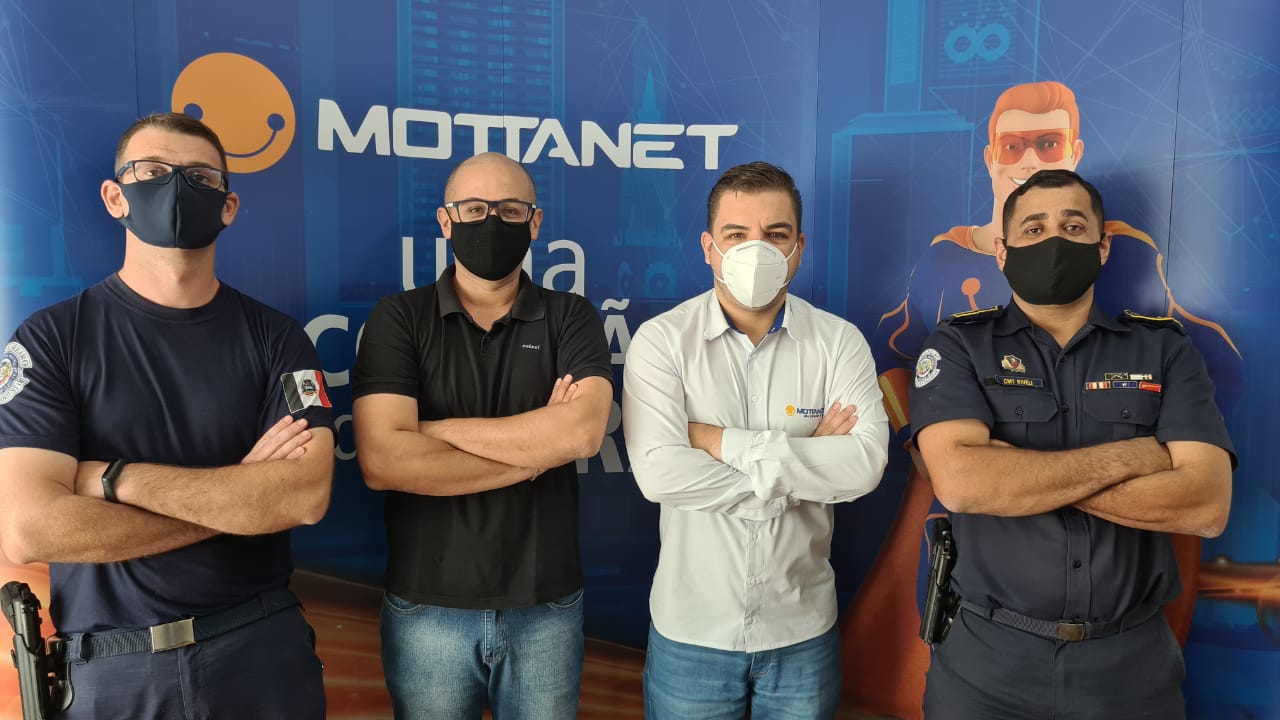 GCM de Itararé (SP) recebe doação de uma torre de transmissão, com valor estimado em R$20 mil, da Mottanet