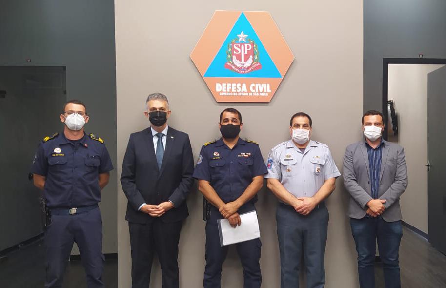 Em São Paulo (SP), GCM e Defesa Social de Itararé (SP) buscam melhorias com representantes da Casa Militar