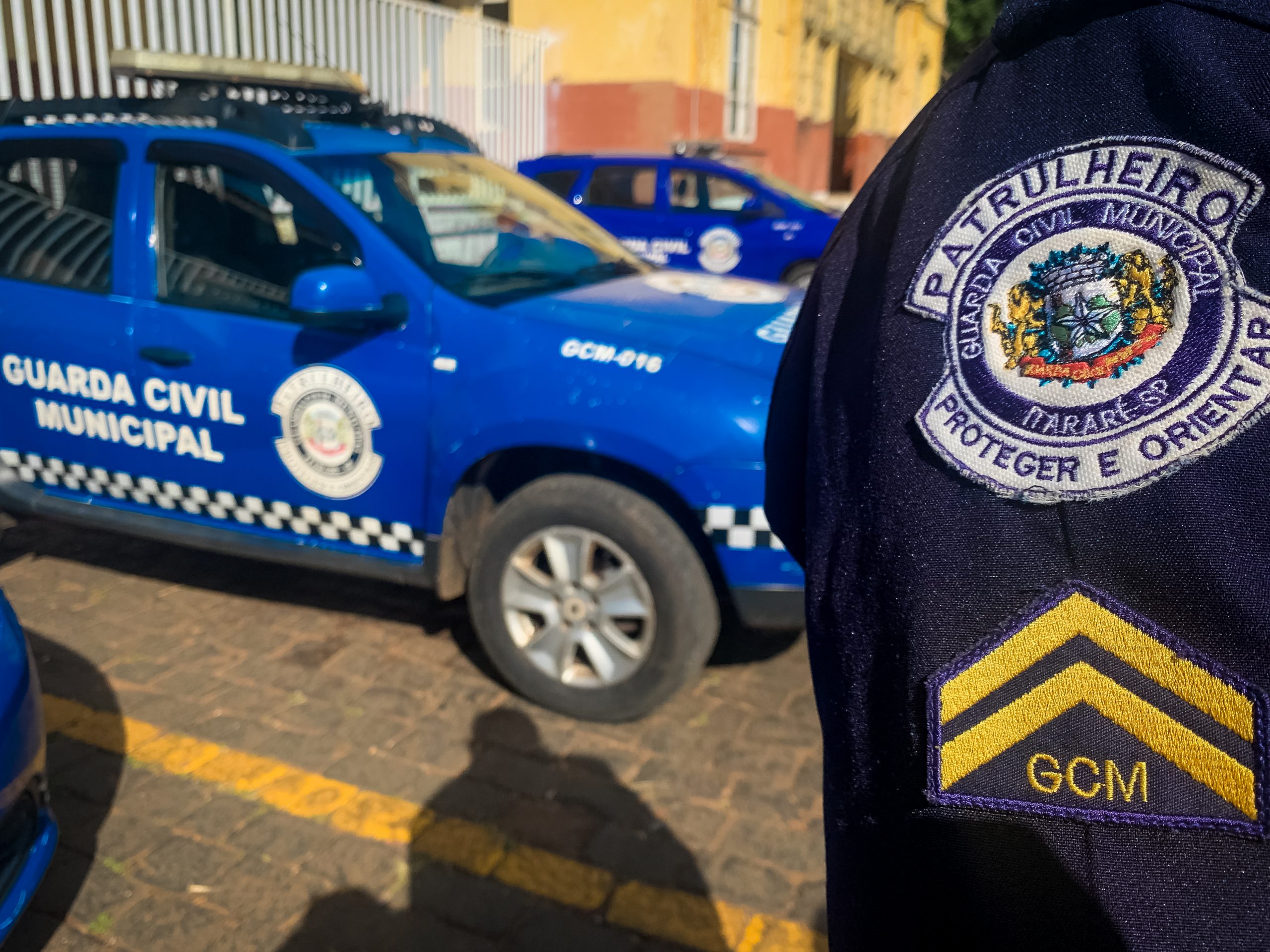 GCM apreende entorpecentes e mais de R$ 600 em dinheiro em Itararé (SP)