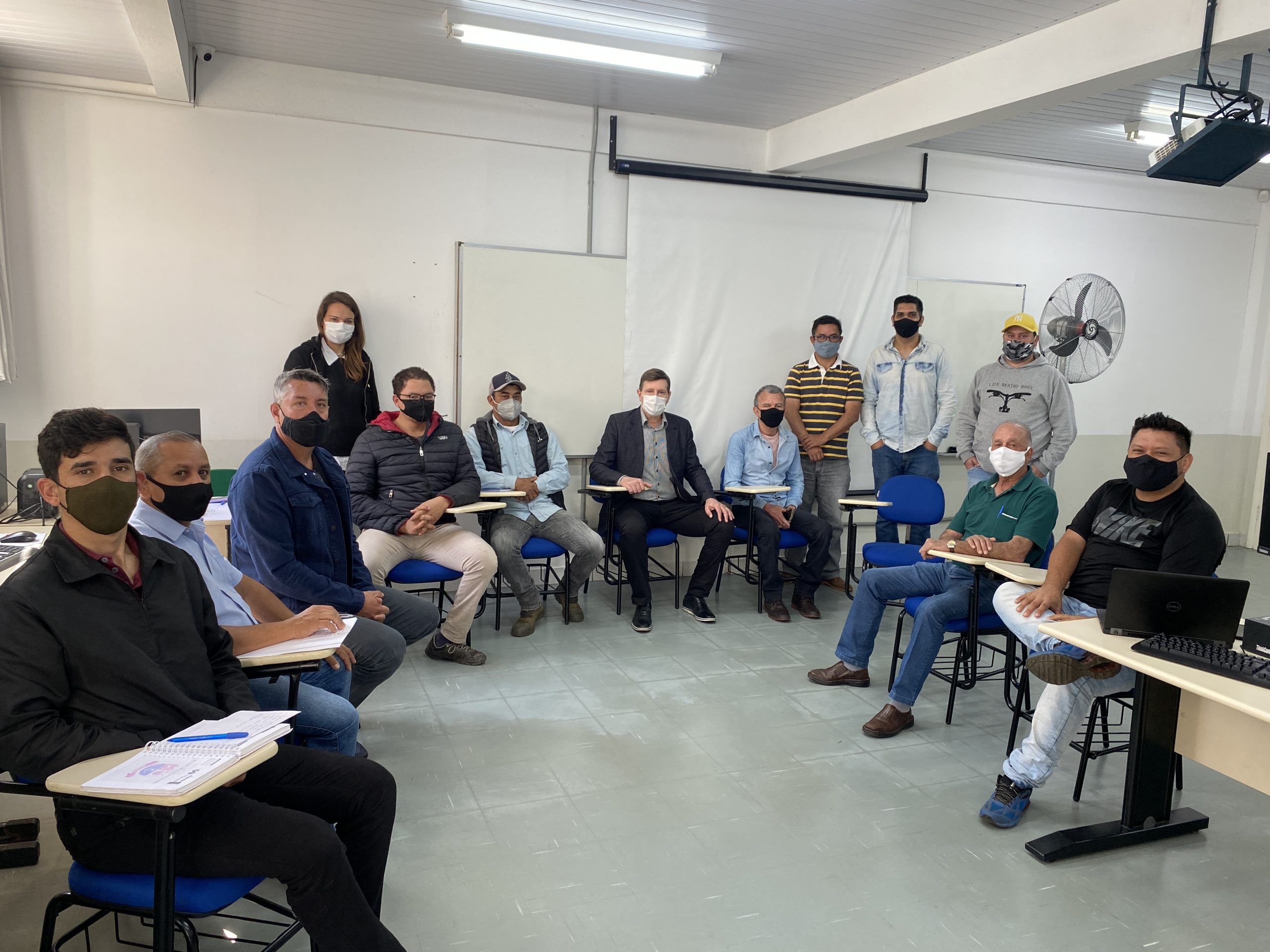 Com representantes de seis municípios, Prefeitura de Itararé (SP) sedia primeira reunião presencial da Região Turística dos Cânions Paulista